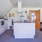 2 Bedroom Amazing In Spottrup