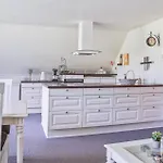 2 Bedroom Amazing In 度假居