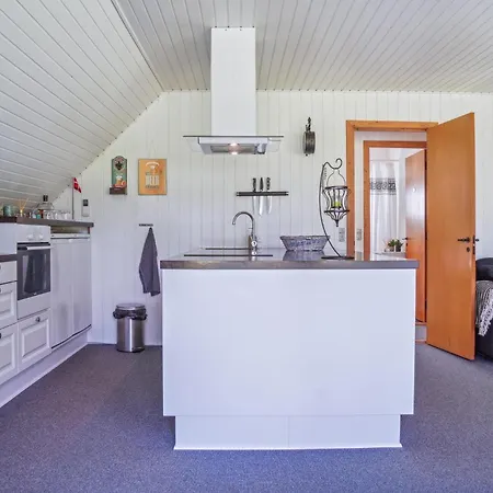 2 Bedroom Amazing In Spottrup