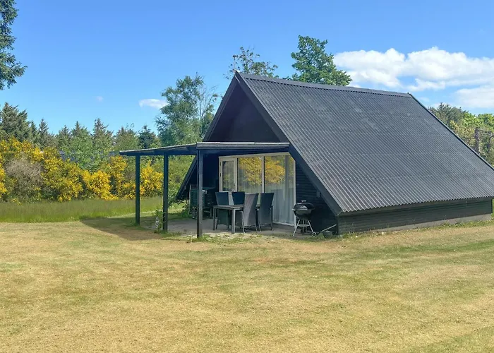 2 Bedroom Amazing In Spøttrup